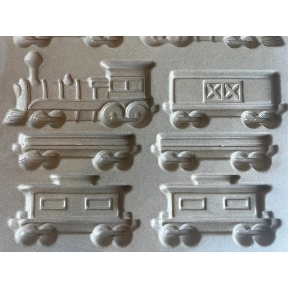 The Pampered Chef vintage train